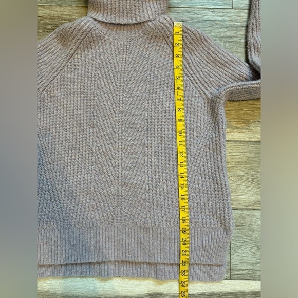 Women’s Madewell Lavender Mercer Turtleneck Sweater in Coziest‎ Yarn Size XS - Picture 10 of 11